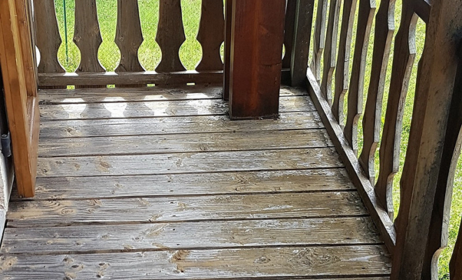  2018 Juin - Rénovation intégrale d’un balcon en bois à Crolles (Isère – 38), Chambéry, STRUCTURES BOIS & Compagnie