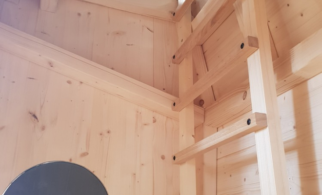  2019 Avril - Une cabane tour de donjon pour Elliott le chevalier à Aix les Bains (Savoie – 73), Chambéry, STRUCTURES BOIS & Compagnie