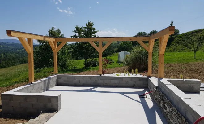  2019 Mai - Pergola en bois pour aménagement d'un coin cosi / espace détente à Traize (Savoie - 73), Chambéry, STRUCTURES BOIS & Compagnie