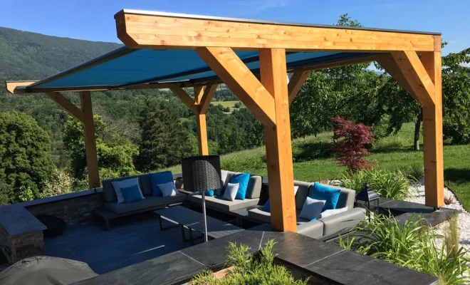  2019 Mai - Pergola en bois pour aménagement d'un coin cosi / espace détente à Traize (Savoie - 73), Chambéry, STRUCTURES BOIS & Compagnie