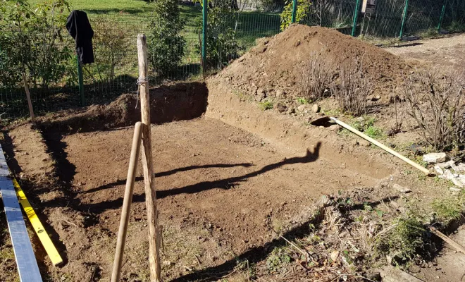  2019 Mars - Abri de jardin "Niche pour chien" à La Ravoire (Savoie – 73), Chambéry, STRUCTURES BOIS & Compagnie