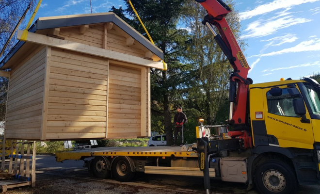  2020 Octobre - Chalet Abri en bois Mélèze isolé en laine de bois et couvert en ardoises naturelles à Méribel (Savoie - 73), Chambéry, STRUCTURES BOIS & Compagnie