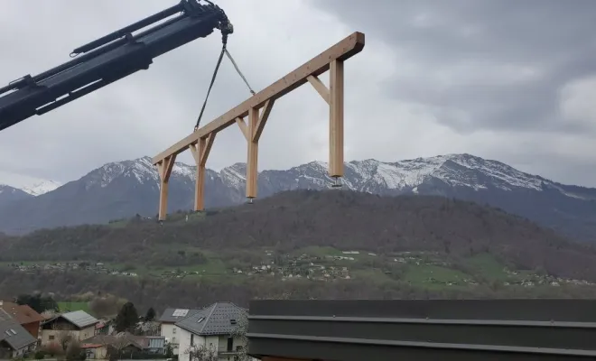  Construction d'une pergola XXL en bois Mélèze à Venthon près d'Albertville (Savoie - 73), Chambéry, STRUCTURES BOIS & Compagnie