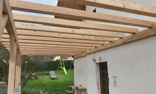  Construction d'une pergola XXL en bois Mélèze à Venthon près d'Albertville (Savoie - 73), Chambéry, STRUCTURES BOIS & Compagnie