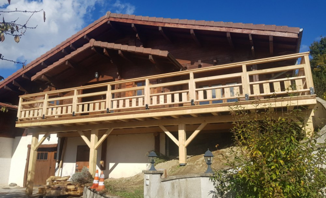  Rénovation / Agrandissement d'une terrasse sur poteaux en mélèze près de Rumilly en Haute Savoie, Chambéry, STRUCTURES BOIS & Compagnie