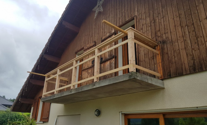  Rénovation d'un balcon en mélèze en Haute Savoie, Chambéry, STRUCTURES BOIS & Compagnie