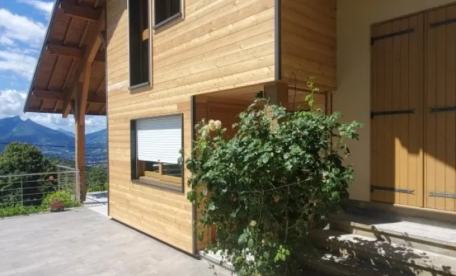  Rénovation thermique d'une façade - Isolation extérieure en laine de bois et remplacement des menuiseries bois à Verel Pragondran près de Chambéry (Savoie - 73), Chambéry, STRUCTURES BOIS & Compagnie